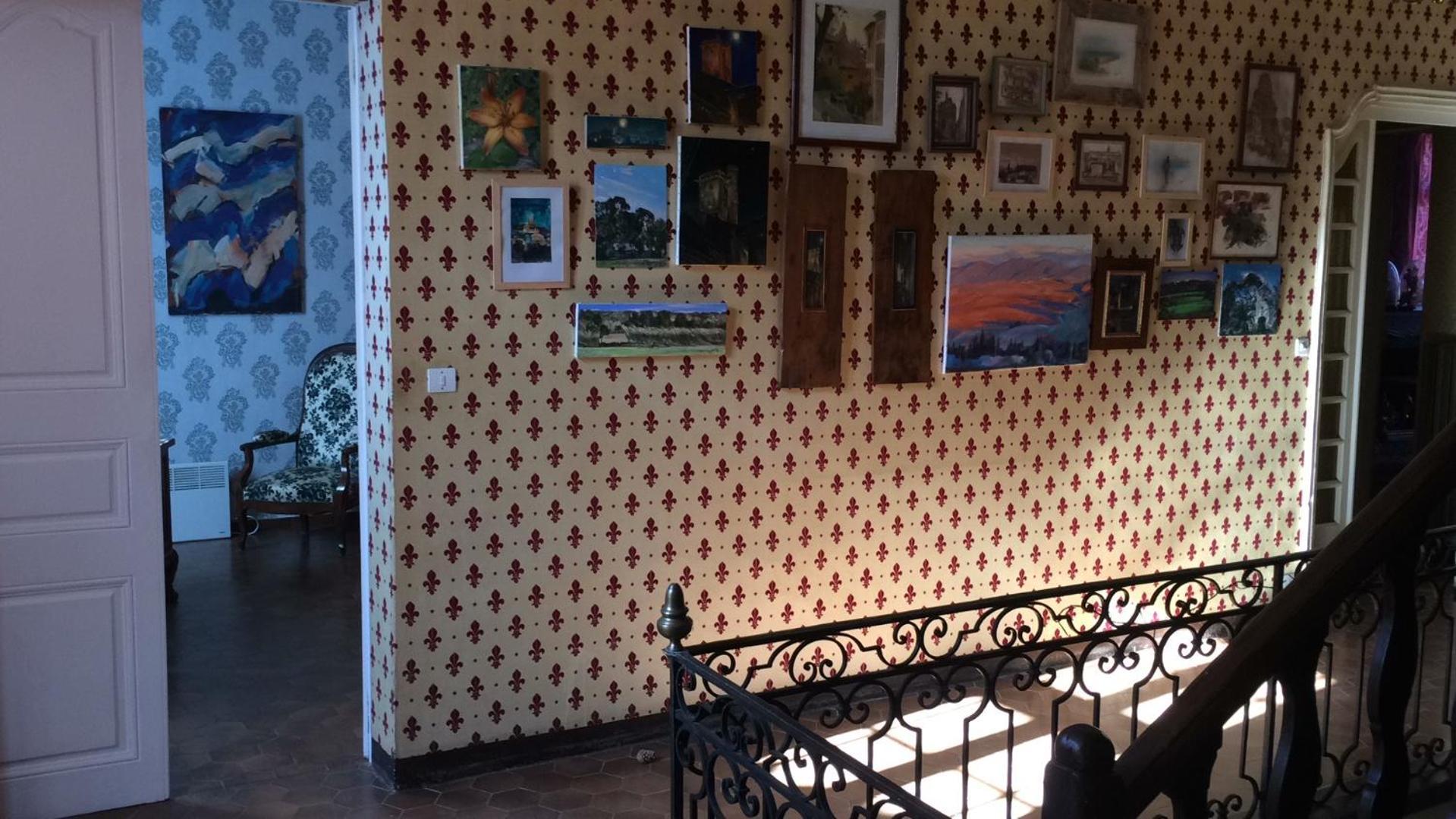 Chez Les Artistes Hotel Servian Buitenkant foto